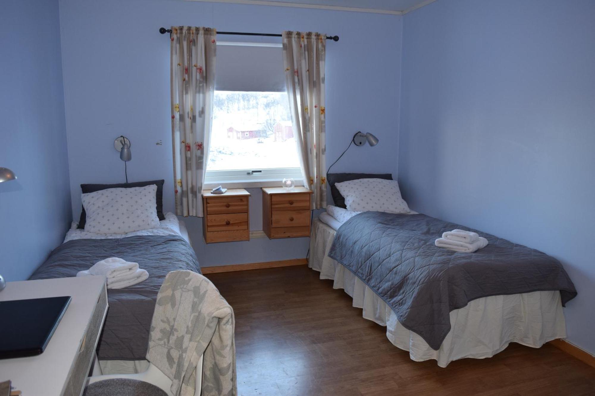 Captains House Hamneide Room photo